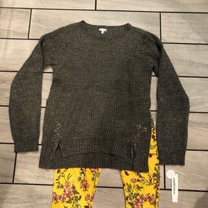 Tahari Girl 2 pice set